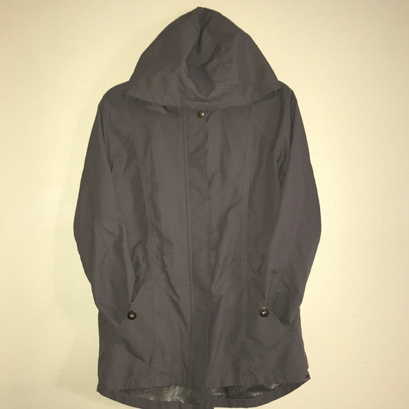 Lightweight women’s waterproof jacket - Picture 5 of 7